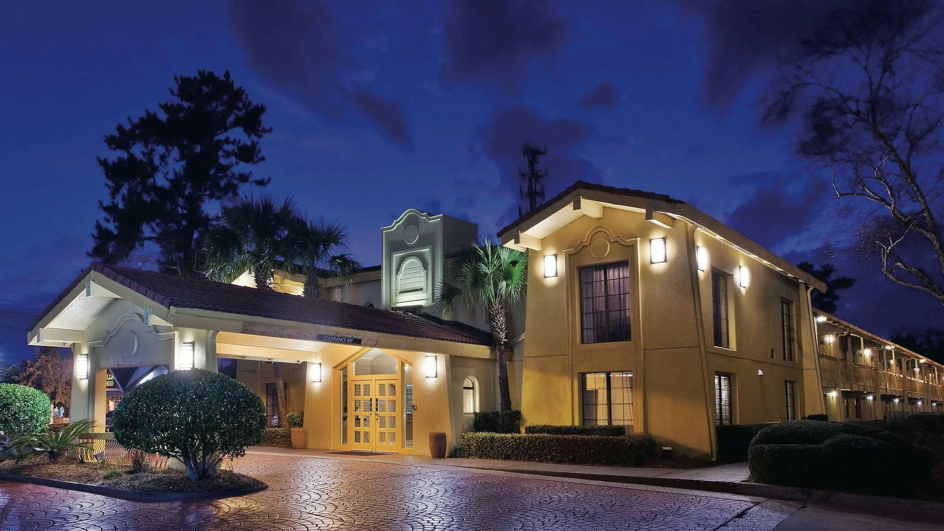La Quinta Inn By Wyndham Savannah Midtown 3*,